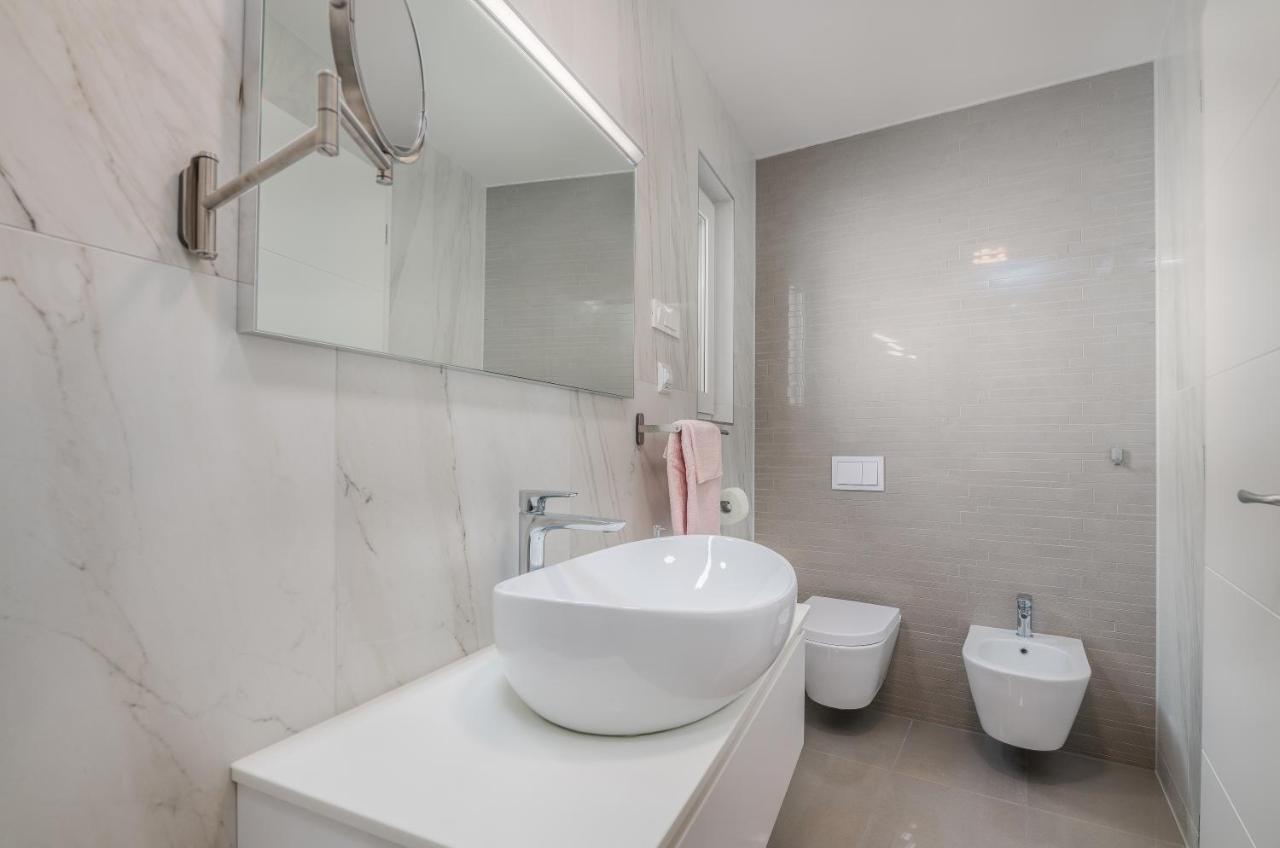 Modern Apartments Elle Malinska วานตาชิชี ภายนอก รูปภาพ