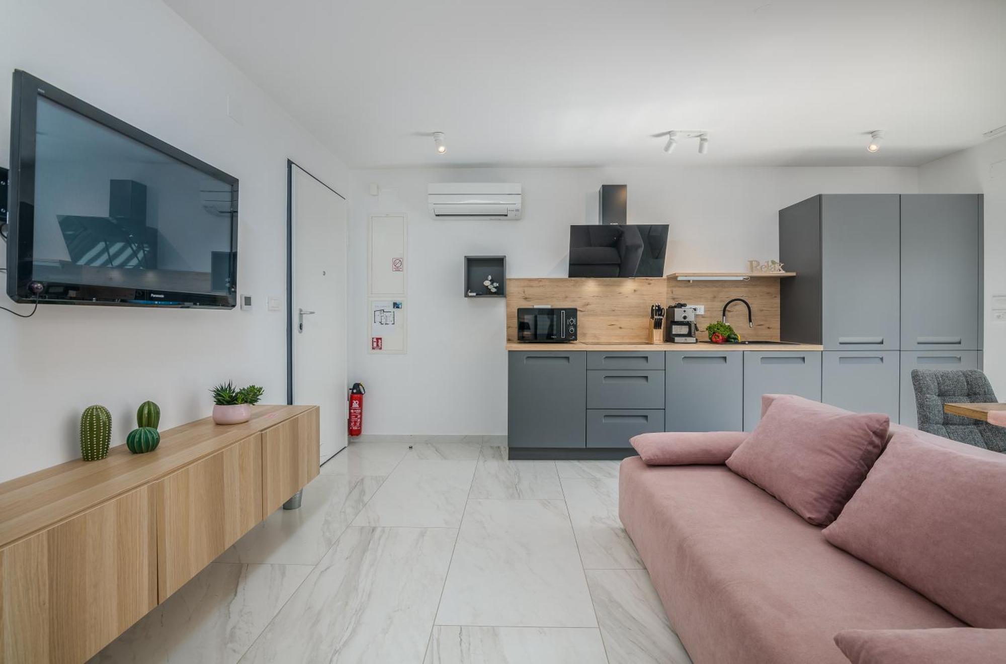 Modern Apartments Elle Malinska วานตาชิชี ภายนอก รูปภาพ